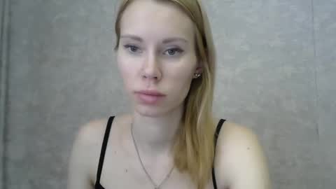 _alex1819 online show from March 30, 8:04 am