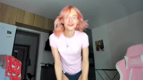 Snapshot of _alice_kitty chatting on February 4, 2:01 pm Gaylord online show from February 4, 2:01 pm