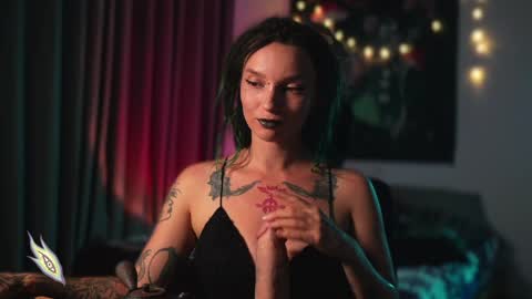 Alice Morrison Mistress Datura online show from December 20, 4:04 pm