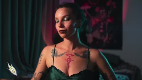 Alice Morrison Mistress Datura online show from December 21, 4:46 pm