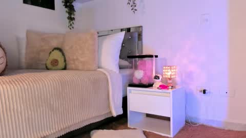 Karo online show from September 22, 10:01 pm