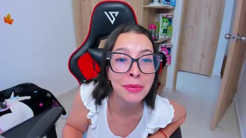 AMANDA online show from January 29, 6:18 pm