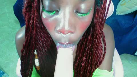 Snapshot of _amy_rojas_ chatting on April 24, 4:15 am ask me online show from April 24, 4:15 am