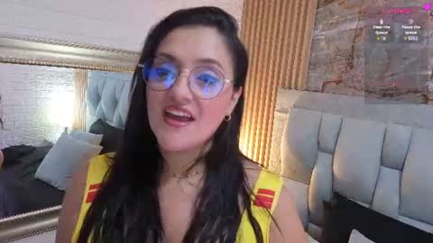 _andrealopez online show from June 28, 3:45 am