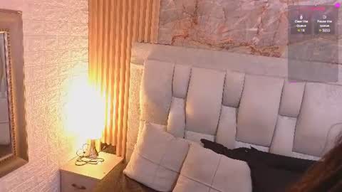 _andrealopez online show from July 1, 5:09 am