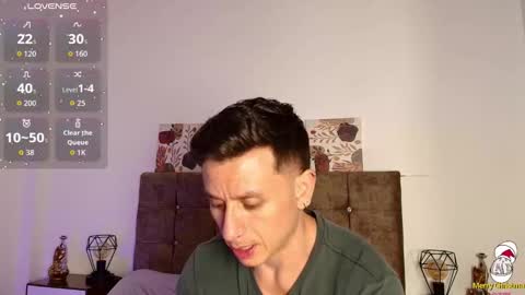 _andrewfalcon2 online show from November 17, 4:35 pm