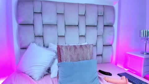 Angel Azul online show from December 25, 1:19 pm