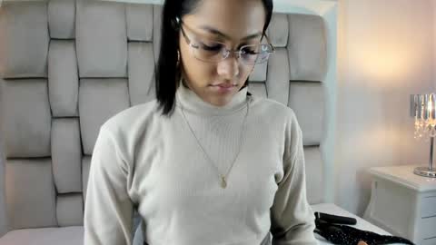 Angel Azul online show from February 6, 12:05 pm