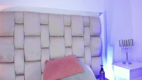 Angel Azul online show from March 10, 2:59 pm