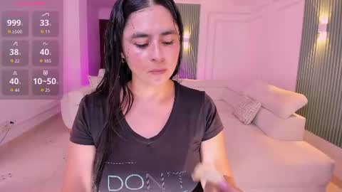 Ana online show from June 20, 7:16 pm