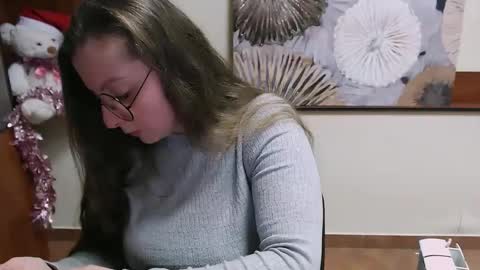 Anna online show from December 20, 10:27 am