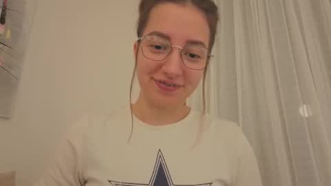 Anna online show from November 16, 10:04 pm