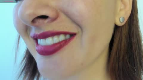 antonia online show from April 17, 3:37 pm