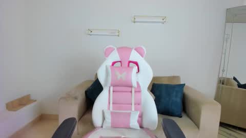    online show from February 2, 12:26 pm