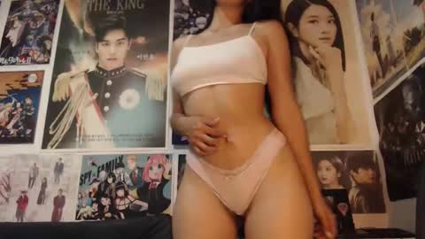 Ariana online show from January 6, 2:54 pm