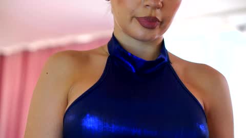 Snapshot of _arielle chatting on January 9, 12:19 pm Arielle online show from January 9, 12:19 pm