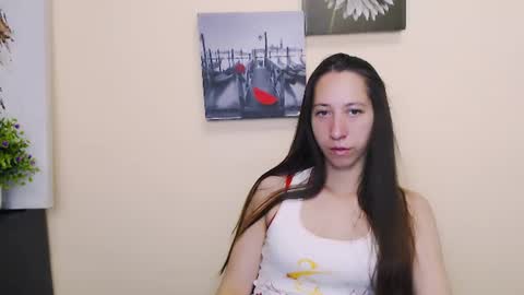 Snapshot of _astraia_ chatting on July 2, 7:36 am _astraia_ online show from July 2, 7:36 am