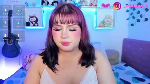 independent model atalaya online show from February 9, 3:54 am