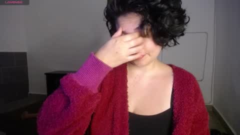 Snapshot of _atenea_golden chatting on December 26, 11:46 pm atenea online show from December 26, 11:46 pm