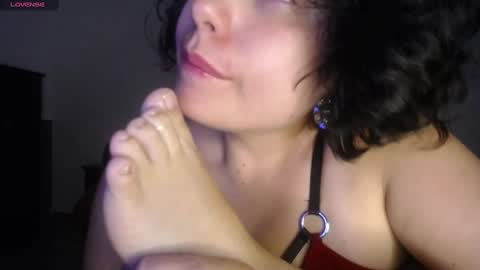 Snapshot of _atenea_golden chatting on January 26, 1:09 am atenea online show from January 26, 1:09 am