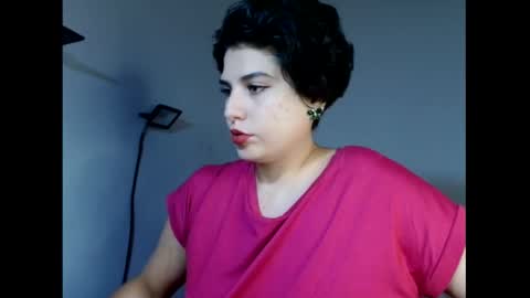 Snapshot of _atenea_golden chatting on November 7, 7:41 am atenea online show from November 7, 7:41 am