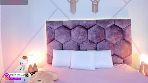 _aurora_collins_ online show from January 8, 12:40 pm