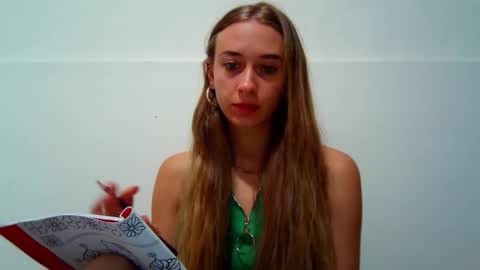 Snapshot of _aurora_sweet chatting on September 10, 9:09 am _aurora_sweet online show from September 10, 9:09 am