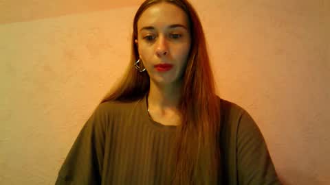 Snapshot of _aurora_sweet chatting on October 12, 3:11 pm _aurora_sweet online show from October 12, 3:11 pm