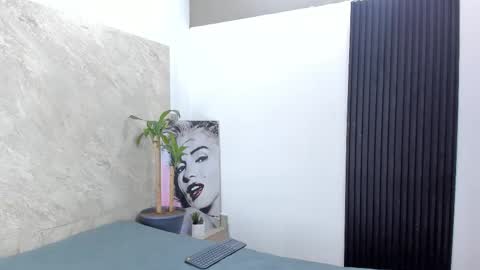 Snapshot of _axel_09 chatting on September 19, 4:58 am _axel_09 online show from September 19, 4:58 am