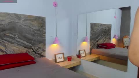 Snapshot of _axel_09 chatting on September 23, 4:37 am _axel_09 online show from September 23, 4:37 am