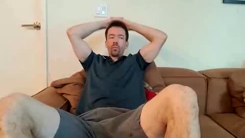 _b_h_c_ online show from December 18, 11:00 pm