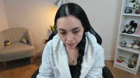 Bella Evans online show from February 5, 4:59 am