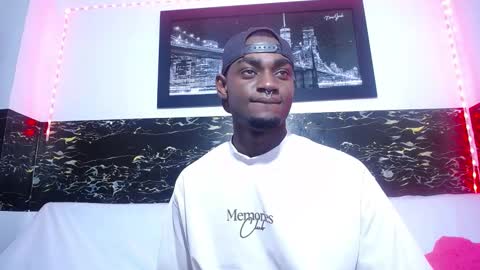 Snapshot of _black_stallion chatting on September 11, 3:06 am Andrew online show from September 11, 3:06 am