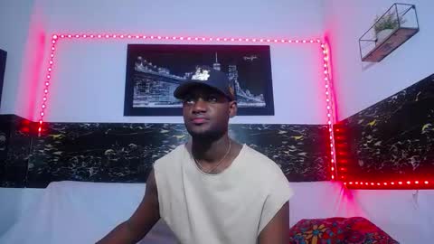 Snapshot of _black_stallion chatting on September 17, 3:19 am Andrew online show from September 17, 3:19 am