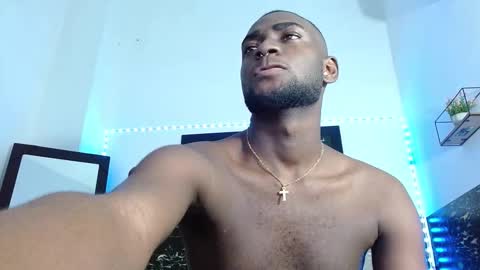 Snapshot of _black_stallion chatting on October 8, 3:26 am Andrew online show from October 8, 3:26 am