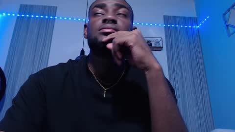 Snapshot of _black_stallion chatting on October 17, 3:20 am Andrew online show from October 17, 3:20 am