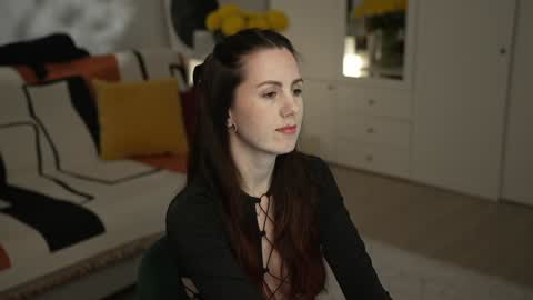 Snapshot of _blackbee_ chatting on September 20, 11:44 am Lili online show from September 20, 11:44 am