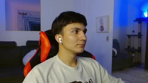 Snapshot of _blakee chatting on January 31, 7:07 am B L A K E online show from January 31, 7:07 am