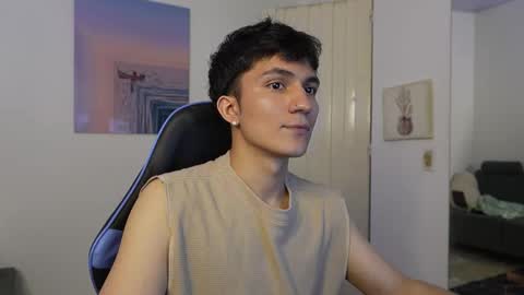 Snapshot of _blakee chatting on March 2, 1:19 am B L A K E online show from March 2, 1:19 am