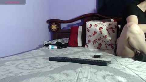 _boombom__ online show from October 29, 1:52 am