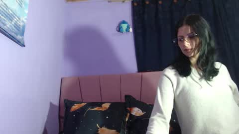 _boombom__ online show from February 22, 11:36 pm