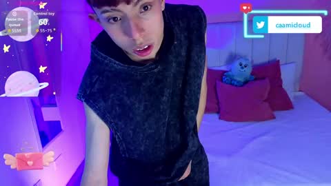 Snapshot of _camilo_ortiz chatting on May 20, 12:33 pm camilo online show from May 20, 12:33 pm