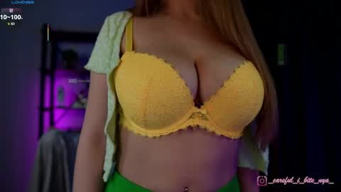 Snapshot of _careful_i_bite_nya_ chatting on April 16, 2:07 pm Alisa online show from April 16, 2:07 pm