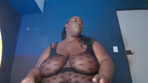 Caro. online show from February 7, 2:10 pm