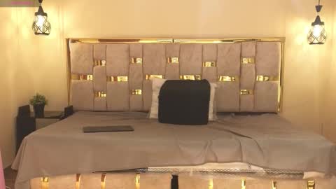 Caroline online show from January 13, 10:42 am