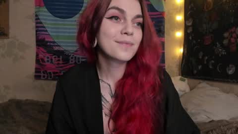 Caroline online show from January 31, 4:06 pm