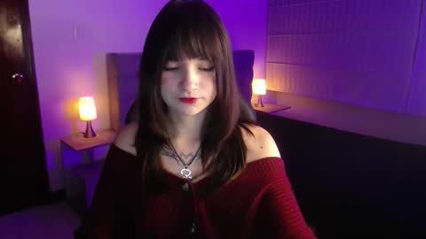 _charlotte_collins_ online show from December 3, 2:59 pm