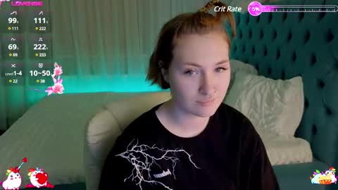 Alisa NO NUDE online show from February 21, 9:54 pm