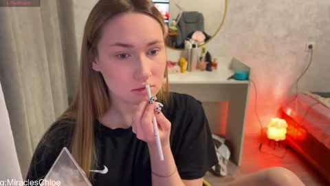 _chloe_miller_ online show from April 14, 3:51 pm