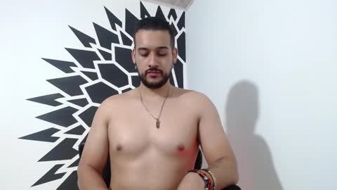 Snapshot of _christopher_dennis_ chatting on December 6, 2:24 am CRIS online show from December 6, 2:24 am